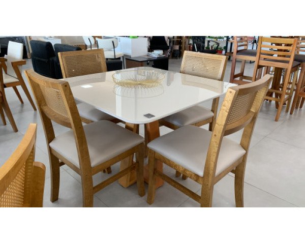 Mesa Pés Madeira Tampo Vidro